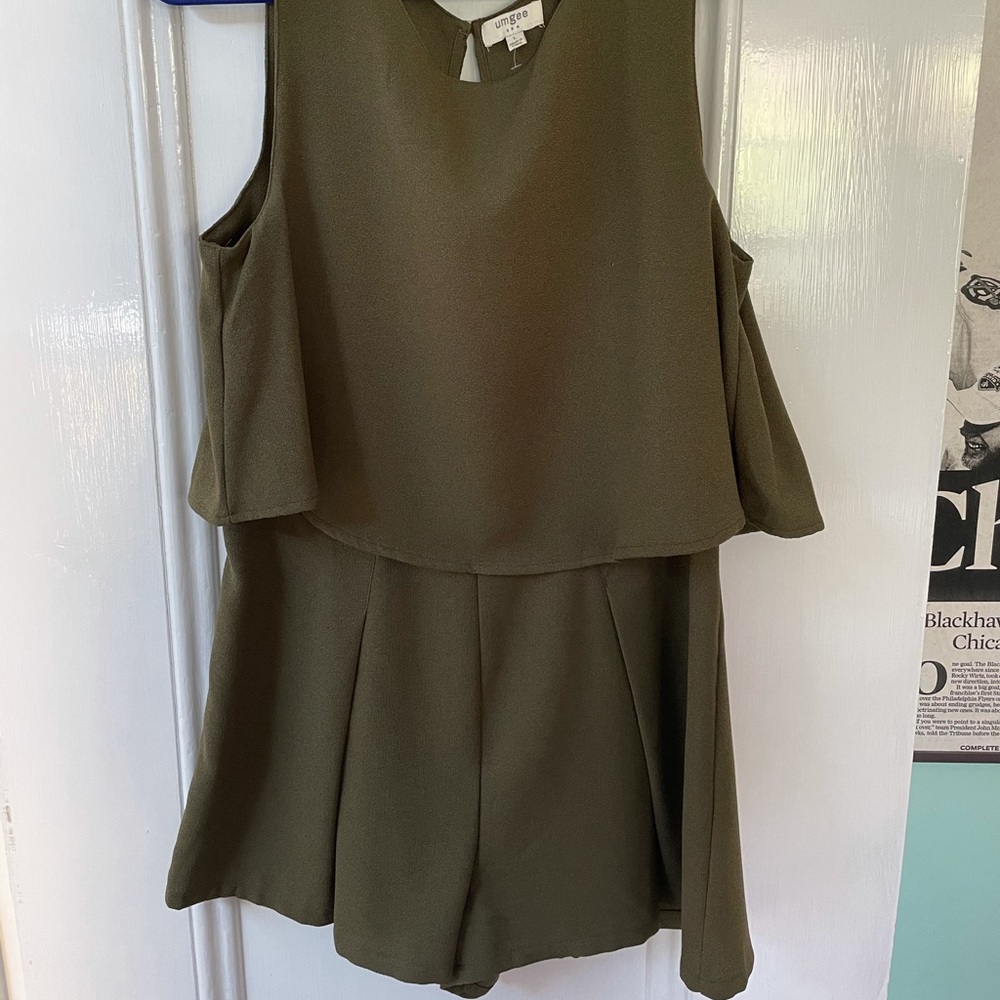 Army green women’s romper